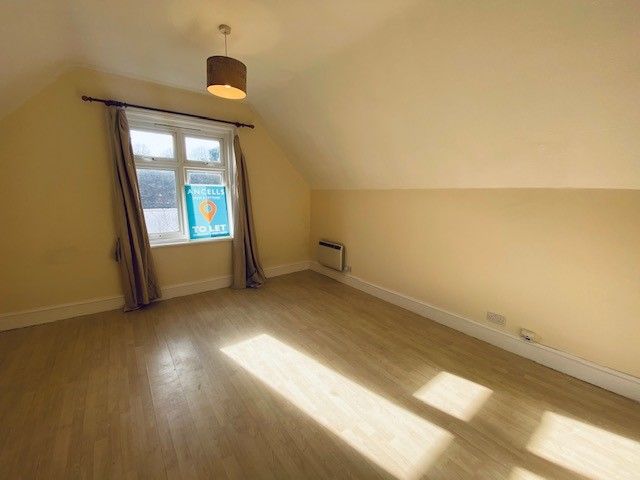 Property photo 3 of 8 Pleasant Views