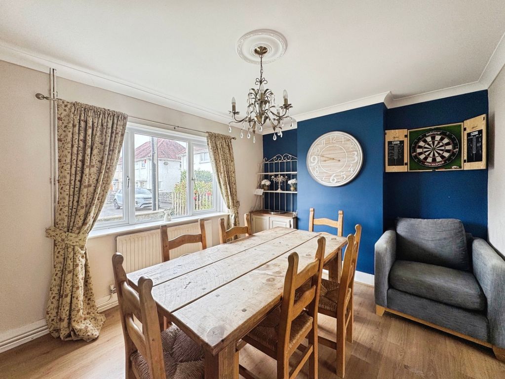 Property photo 2 of 18 5344663