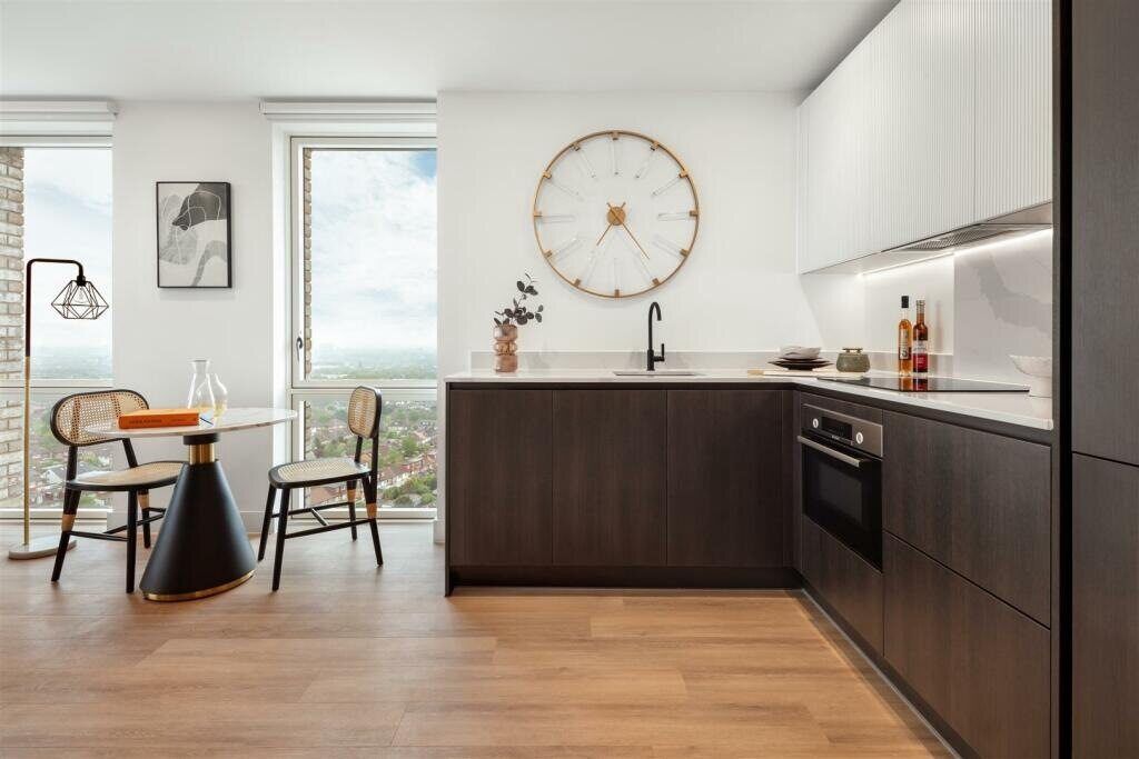 Property photo 2 of 8 Photo 2