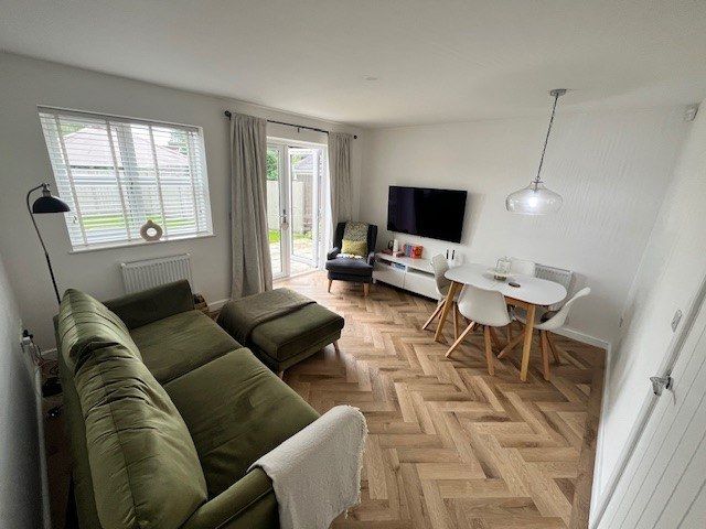 Property photo 2 of 17 Gallery