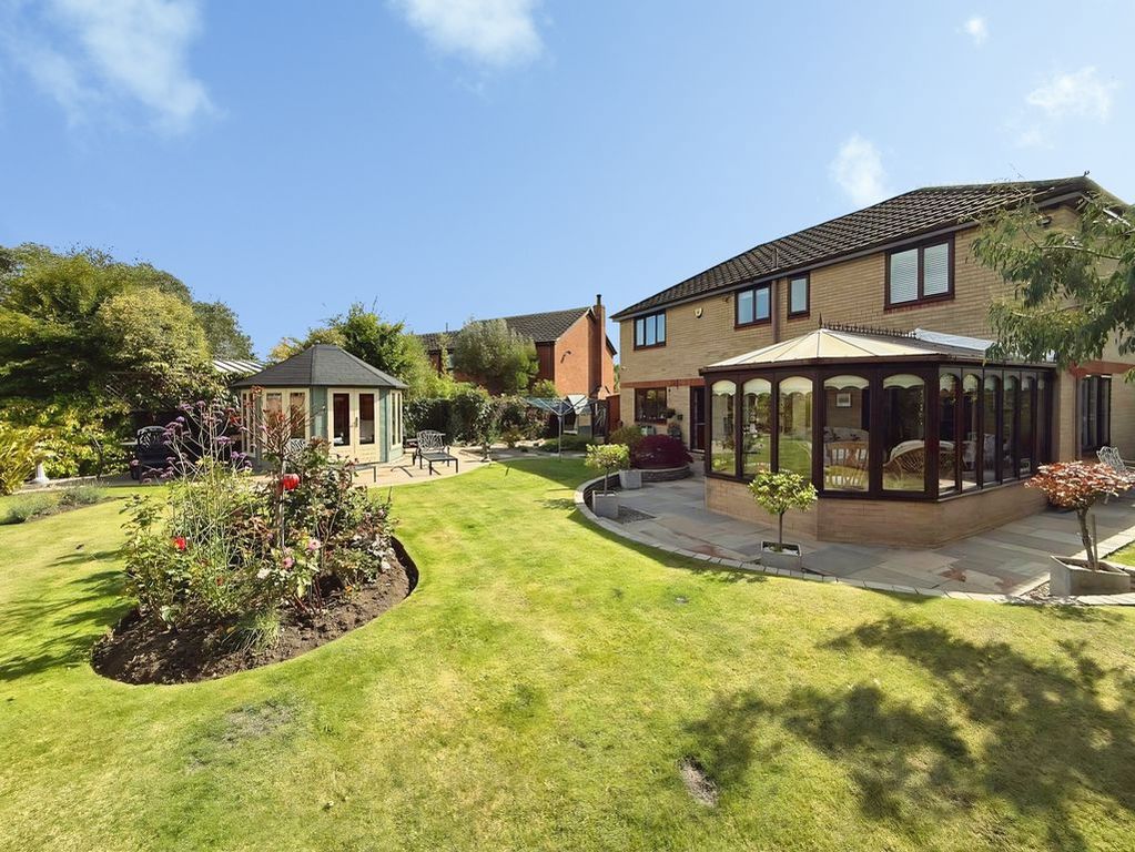 Property photo 3 of 17 Photo 18