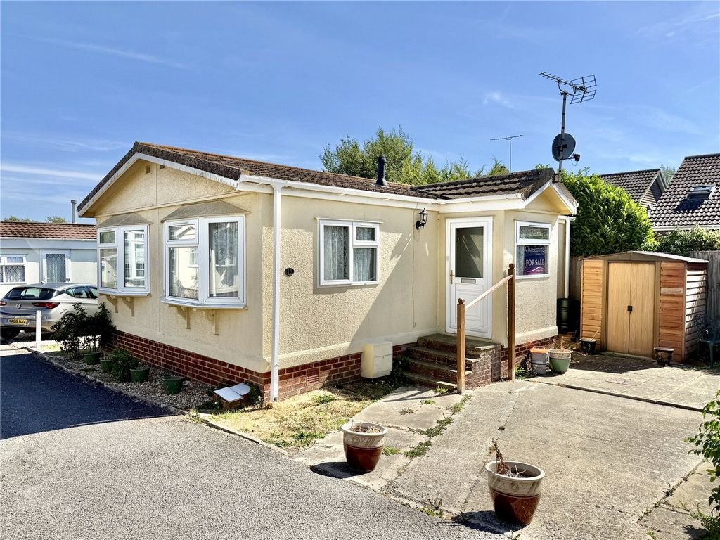 Property photo 3 of 18 Photo
