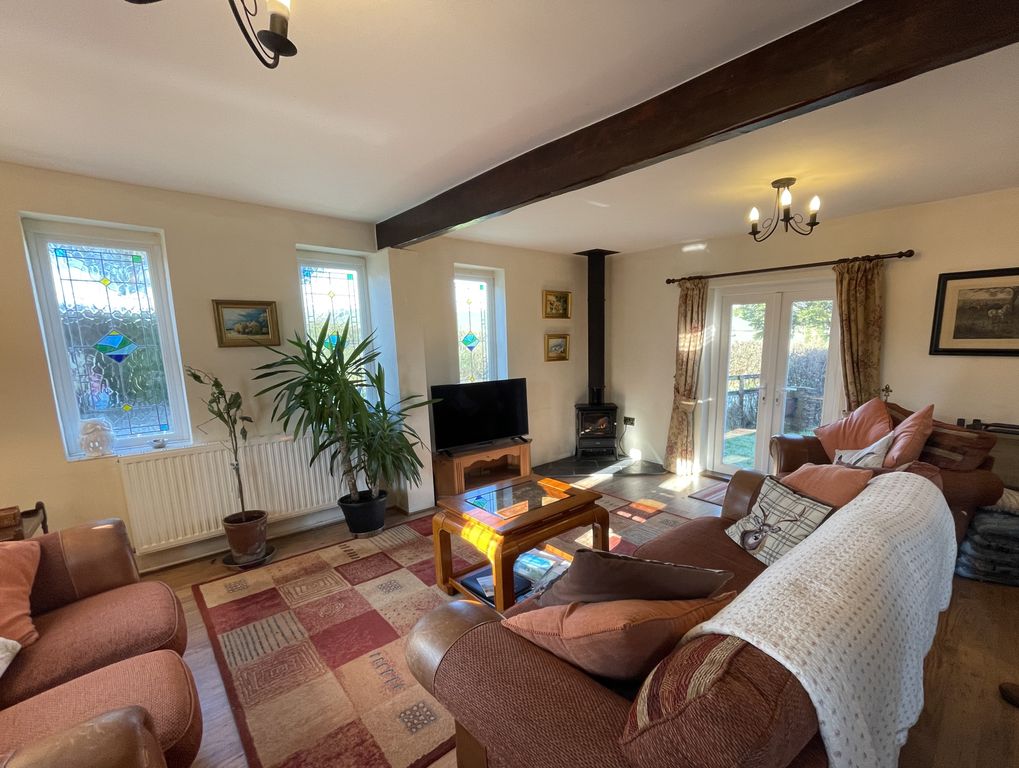 Property photo 2 of 16