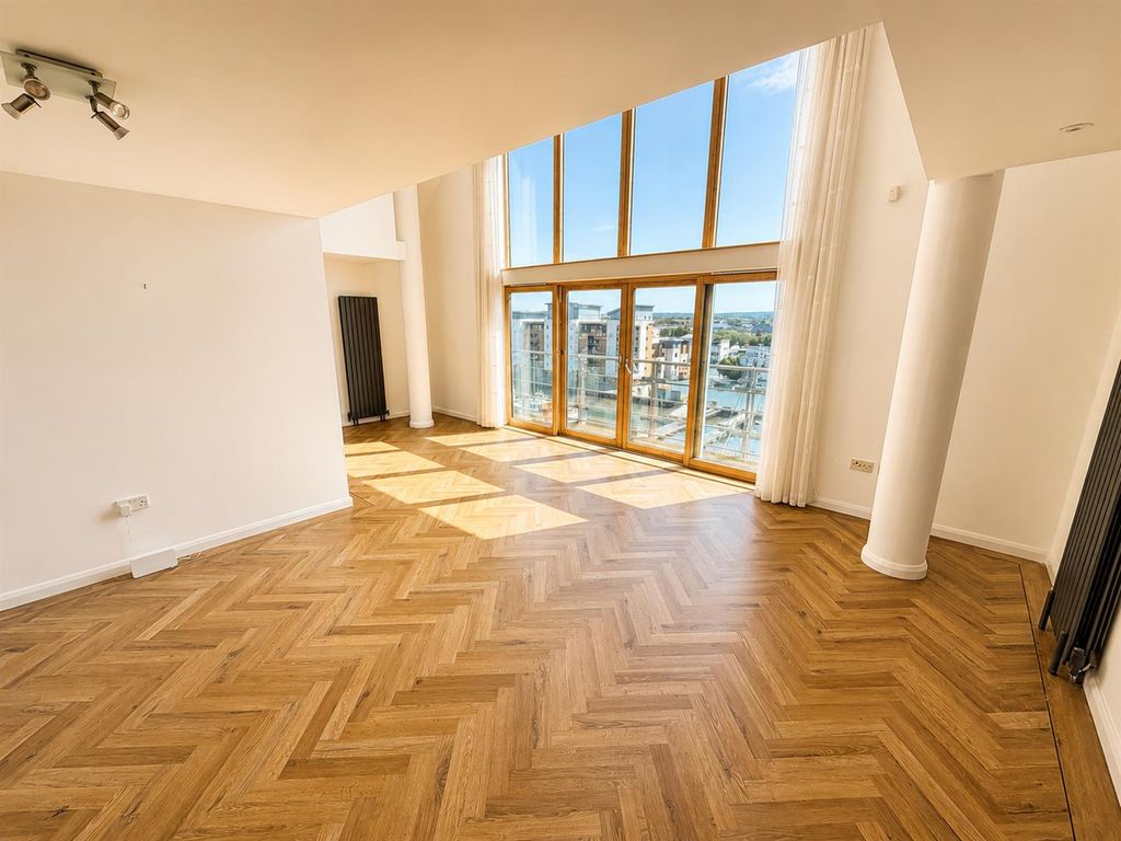 Property photo 2 of 16 6555B88B-5943-4C07-Be40-95303C23F7B5.Png