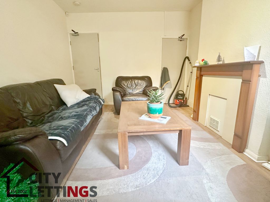 Property photo 3 of 16 Img_2951
