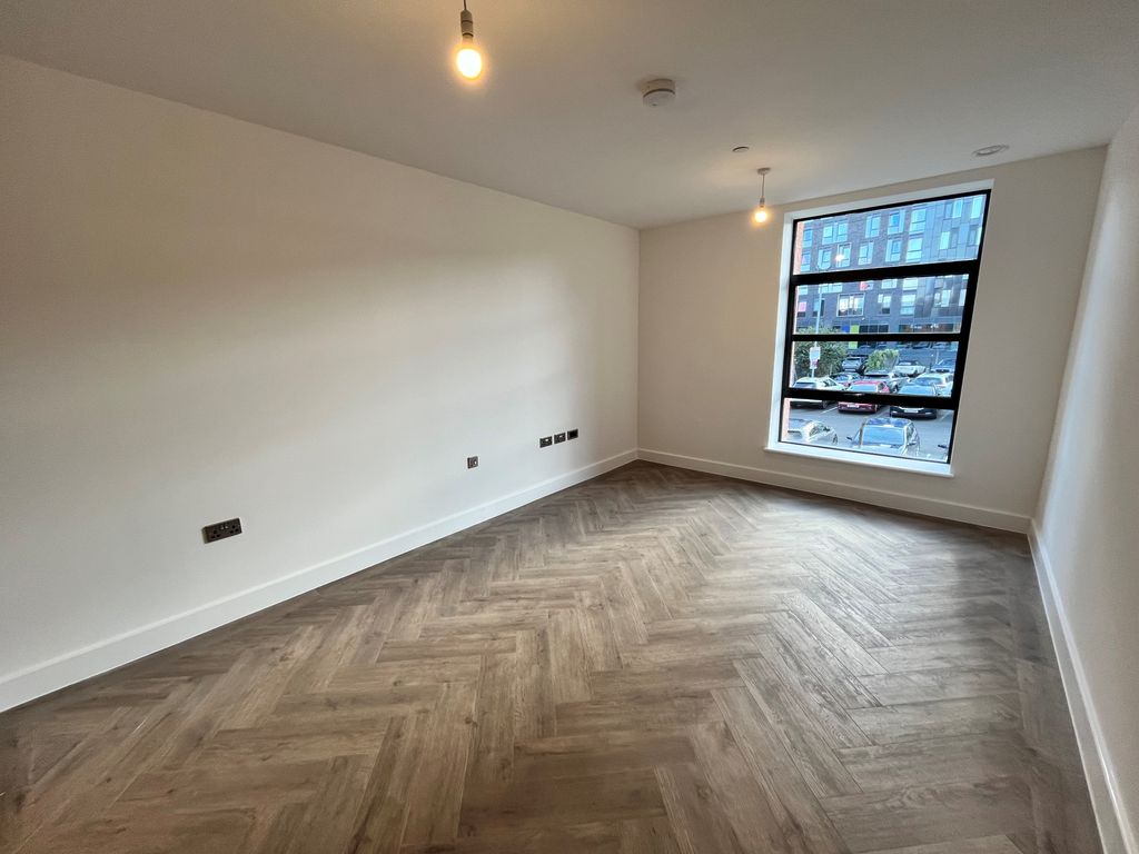 Property photo 2 of 4