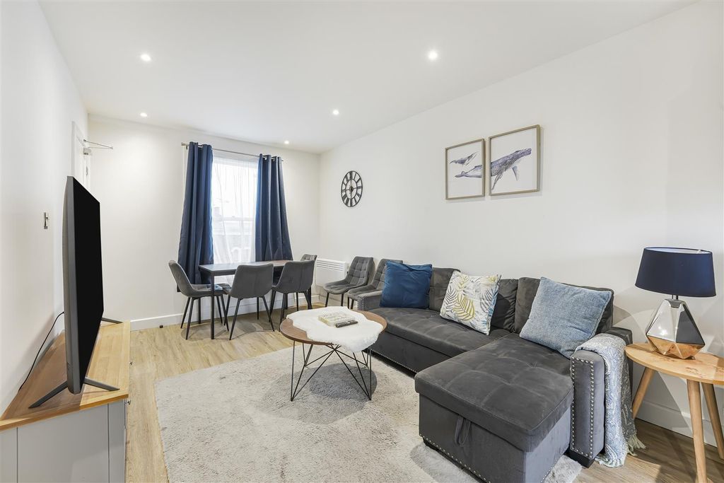 Property photo 1 of 10 Mnh04241.Jpg