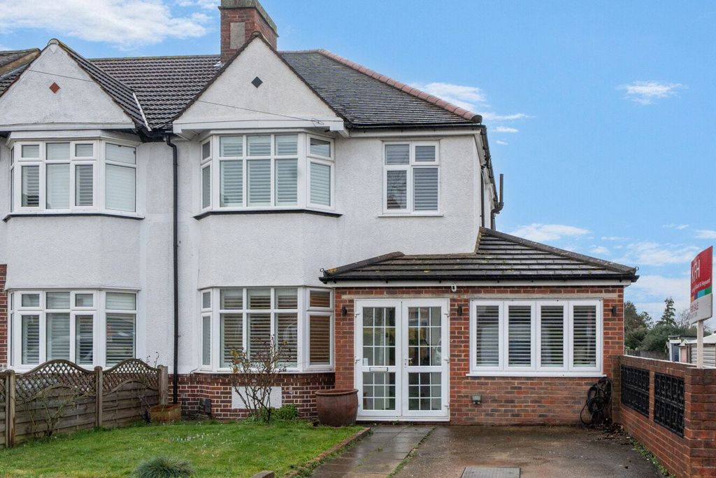 Property photo 1 of 19 Picture No. 02