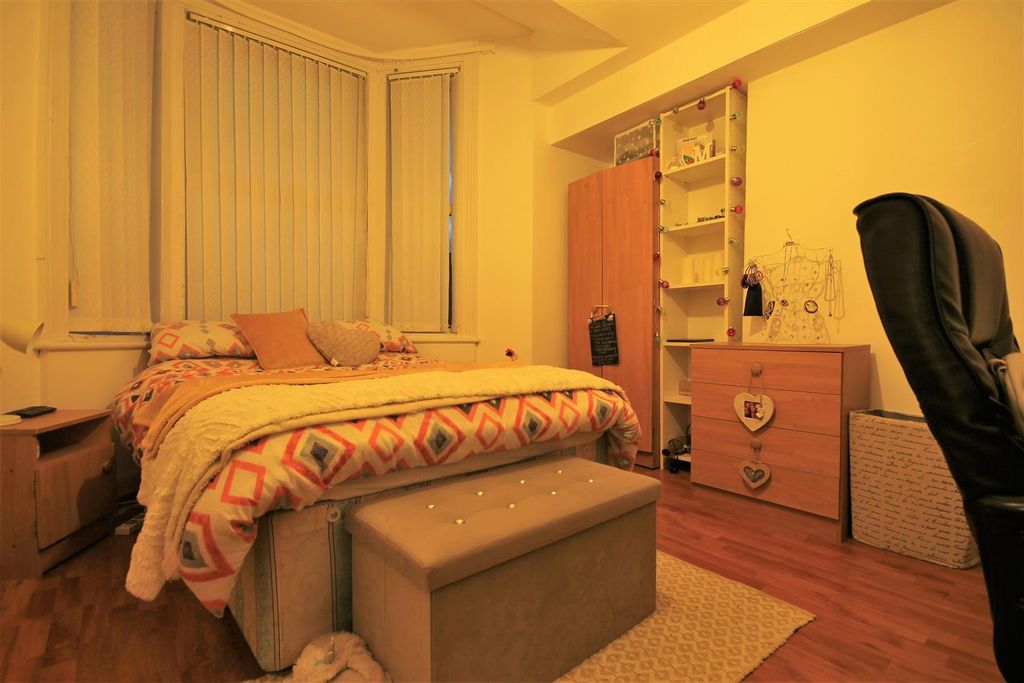 Property photo 2 of 7 3.Jpg