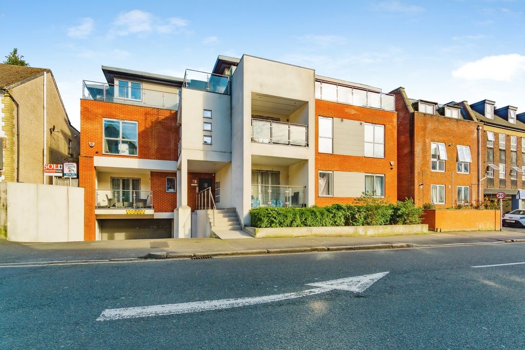 Property photo 2 of 15 Pbox-Img.Jpg