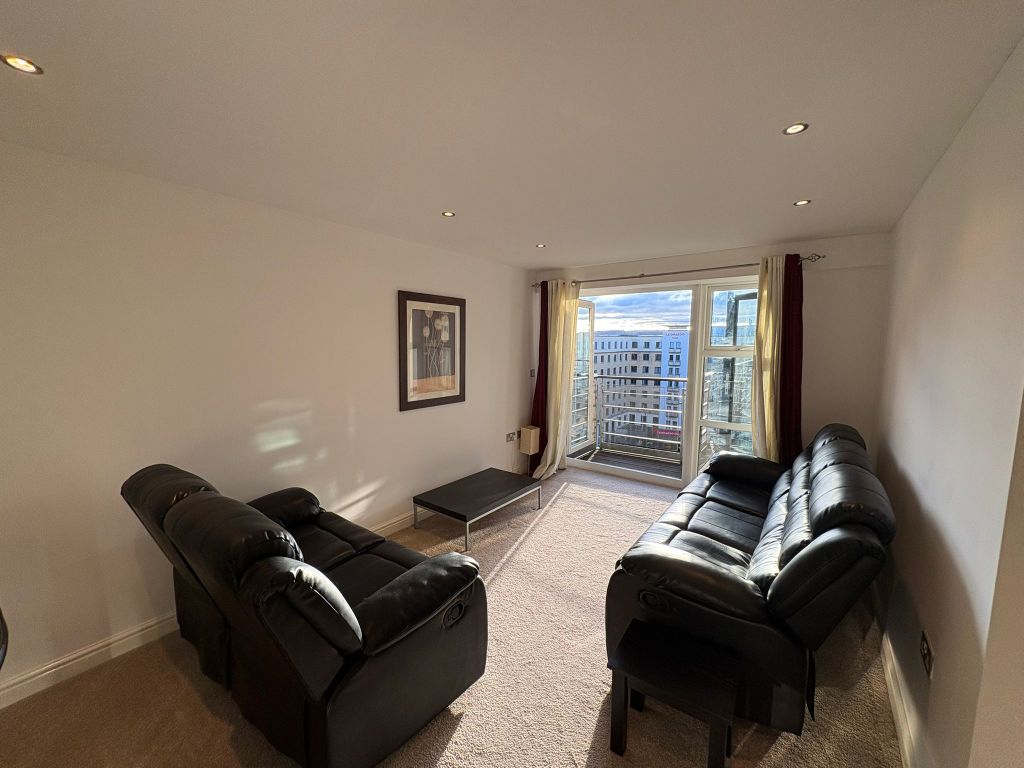 Property photo 2 of 11 17Fc5922-9c4d-44c3-Bb41-0Dad54c10789