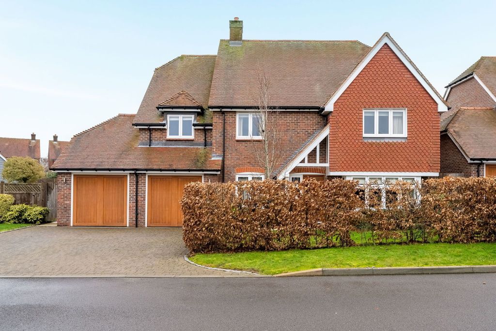 Property photo 1 of 29