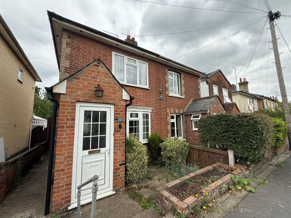Property photo 1 of 12