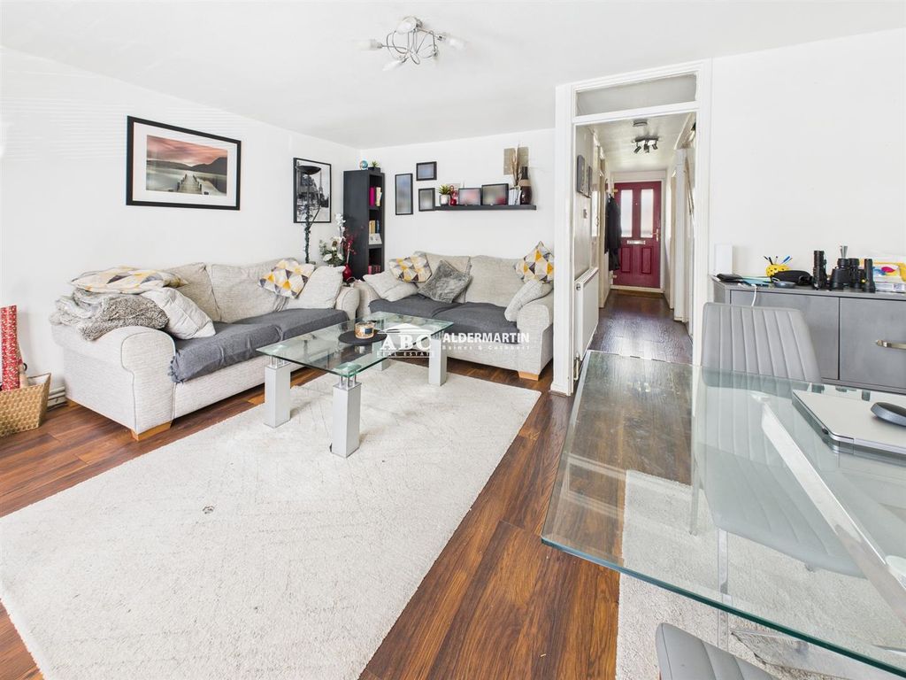 Property photo 1 of 16 Cam03215G0-Pr0066-Still001.Jpg