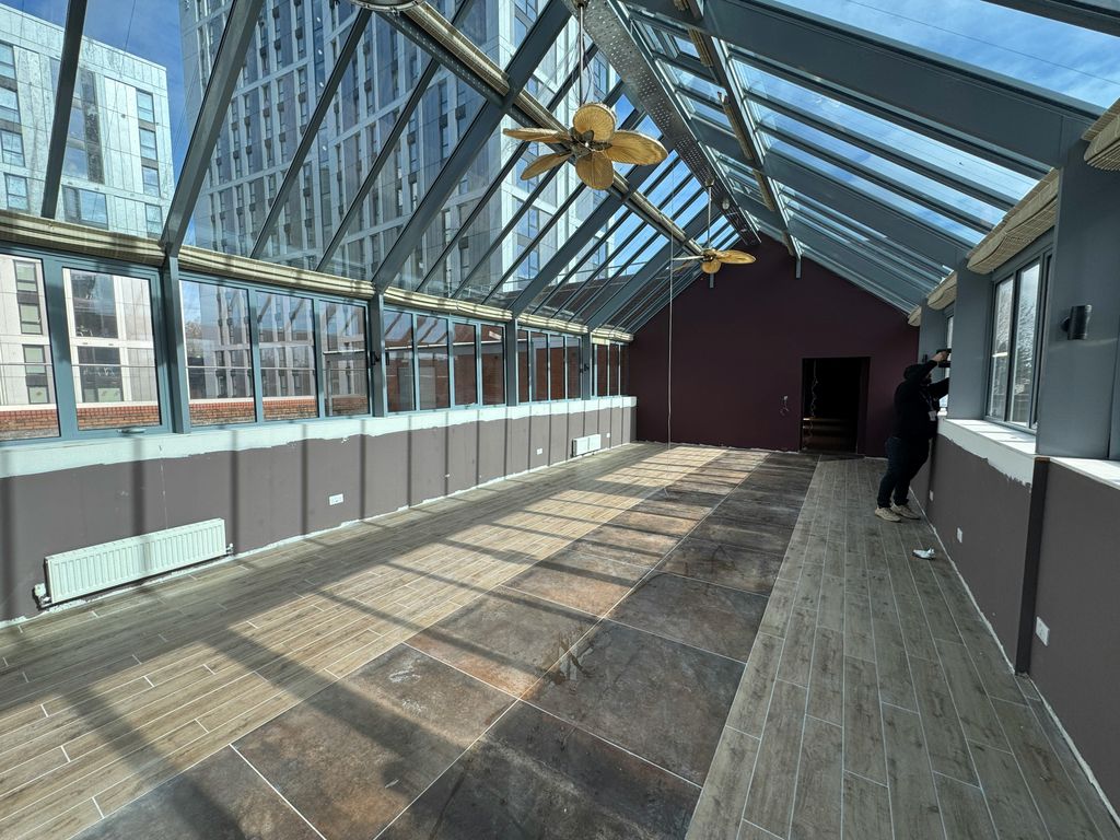 Property photo 2 of 7 Img_4122.Jpg
