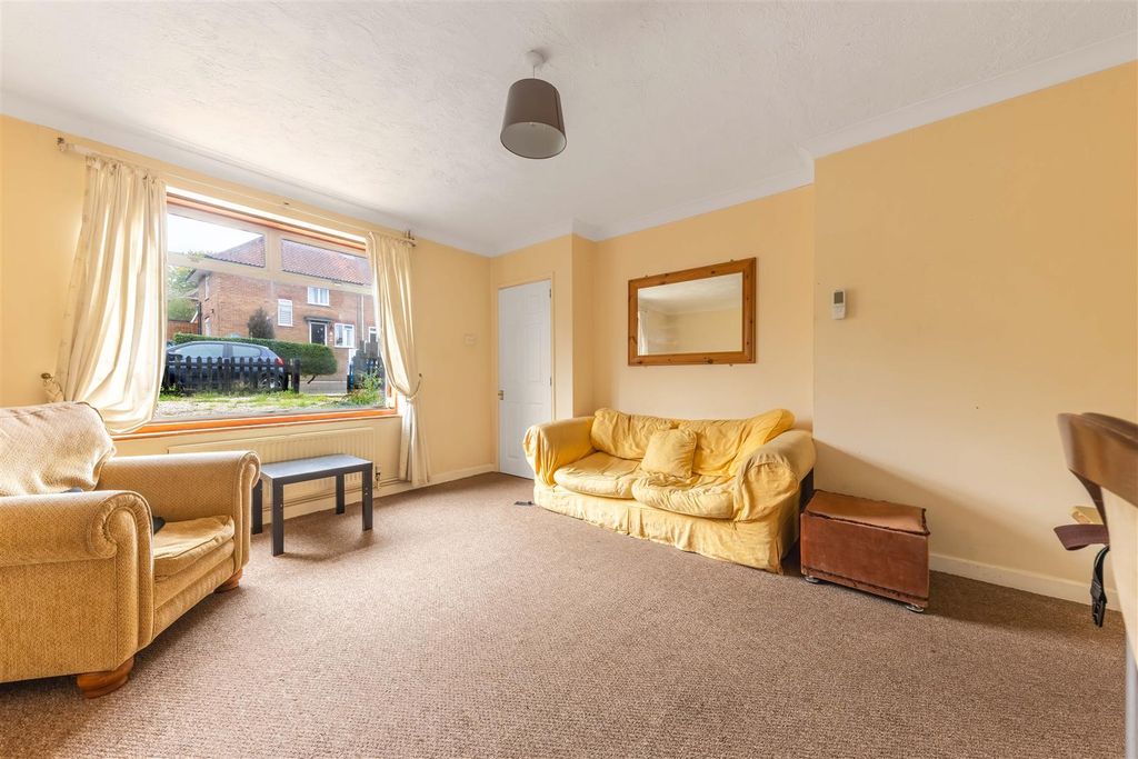 Property photo 3 of 18 Ba-3.Jpg