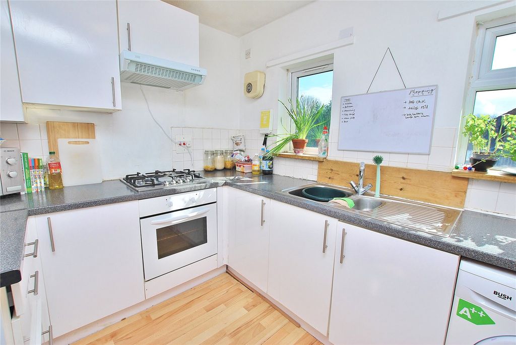 Property photo 2 of 9 Picture No. 07