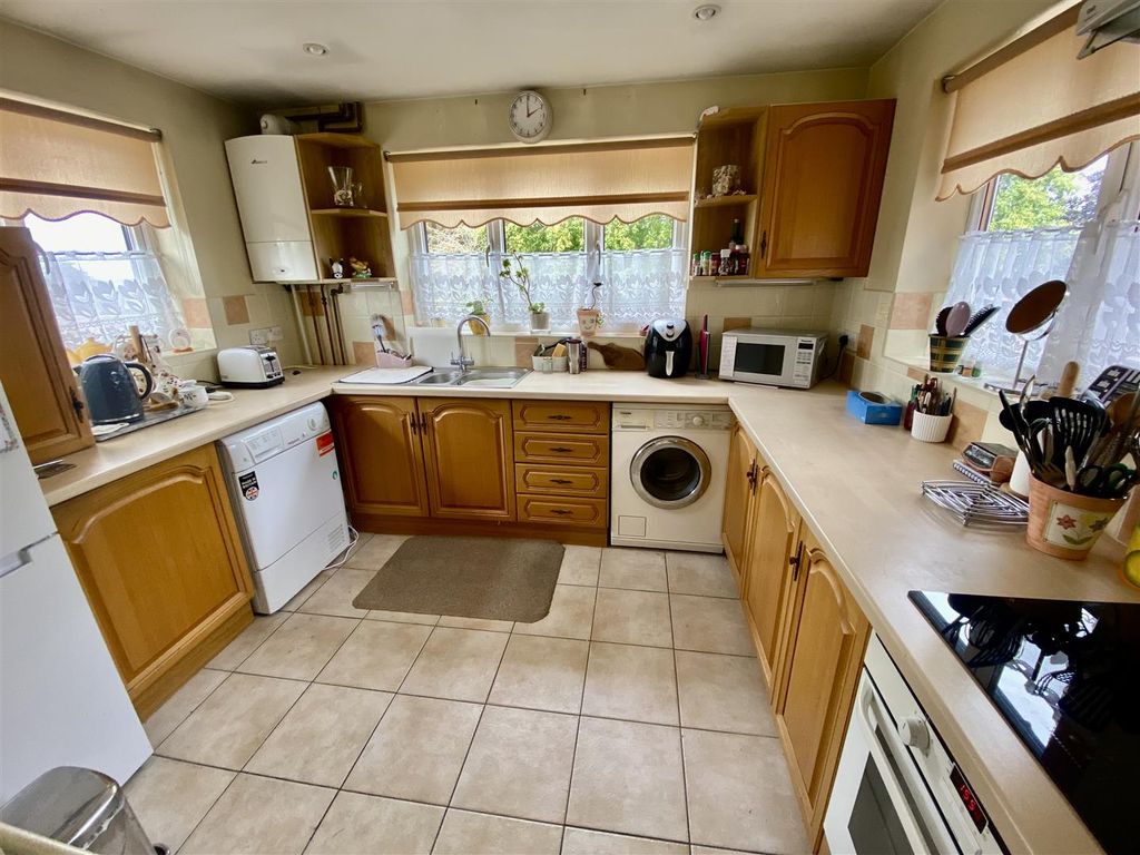Property photo 3 of 10 Img_3006.Jpg
