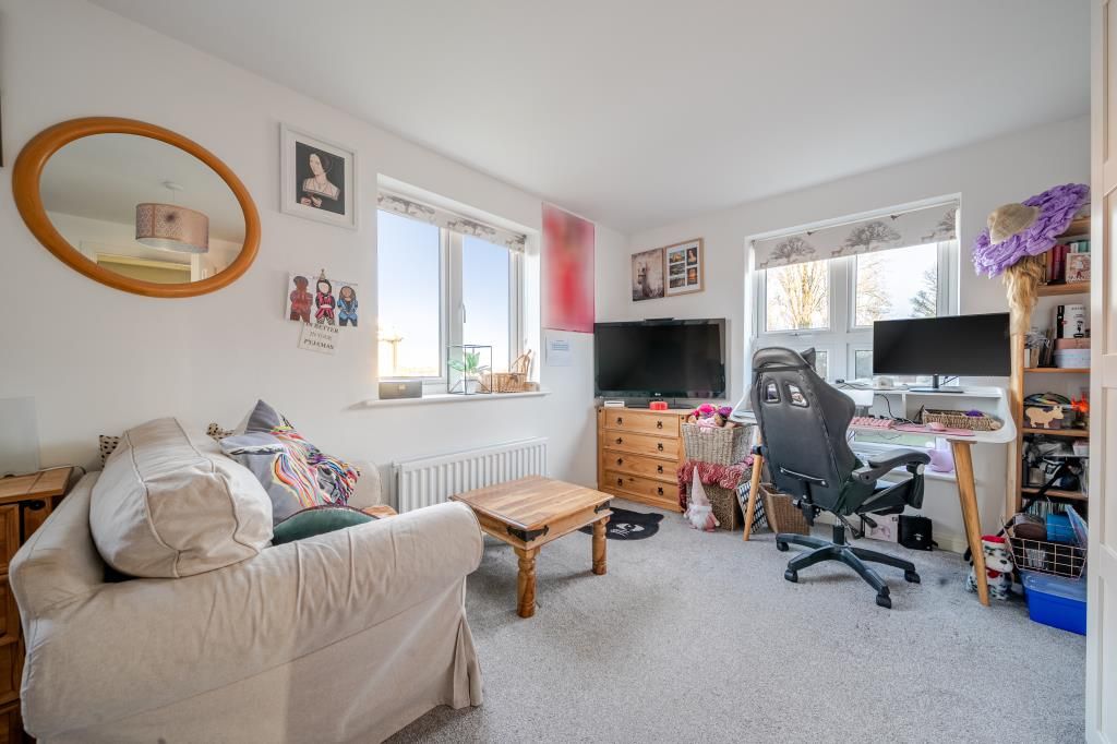 Property photo 2 of 19 Living Area