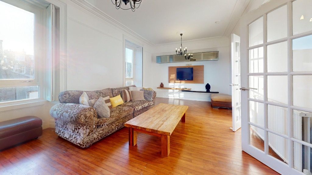 Property photo 2 of 19 Photo 2