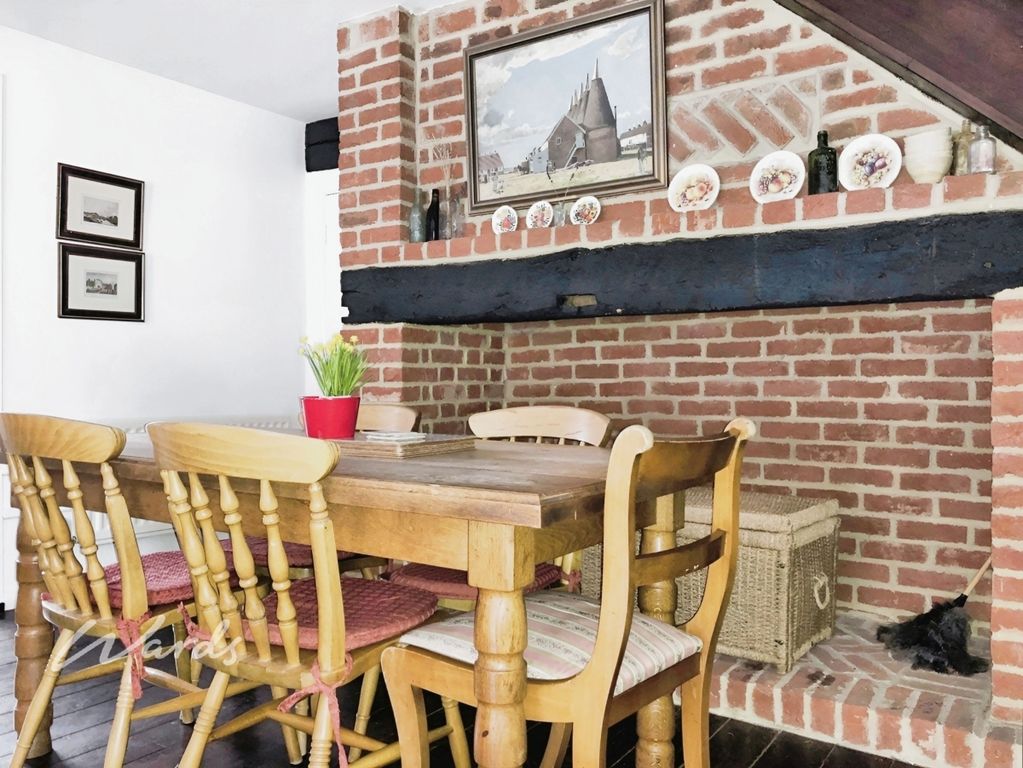 Property photo 1 of 15 Dining Room