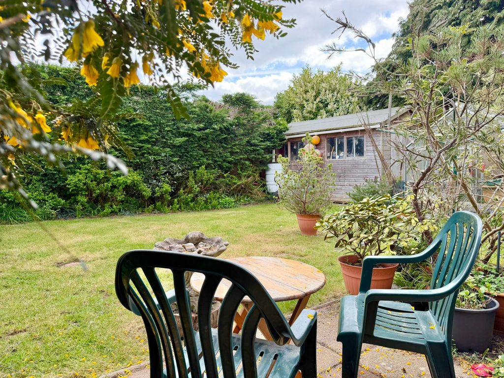 Property photo 3 of 20