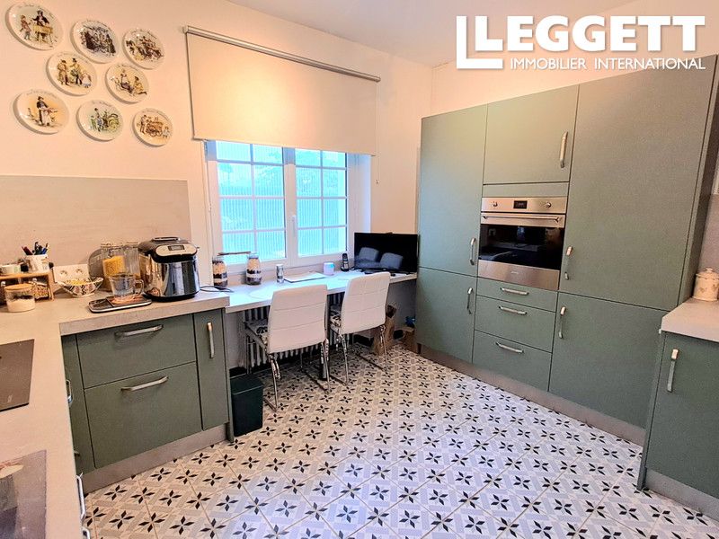 Property photo 3 of 10