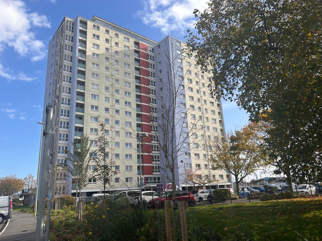 Property photo 1 of 7 Img_9435