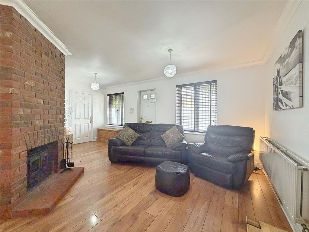 Property photo 2 of 20 Img_5213.Jpg