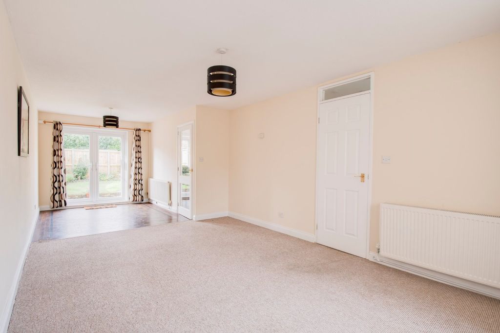 Property photo 3 of 17 Picture No. 04
