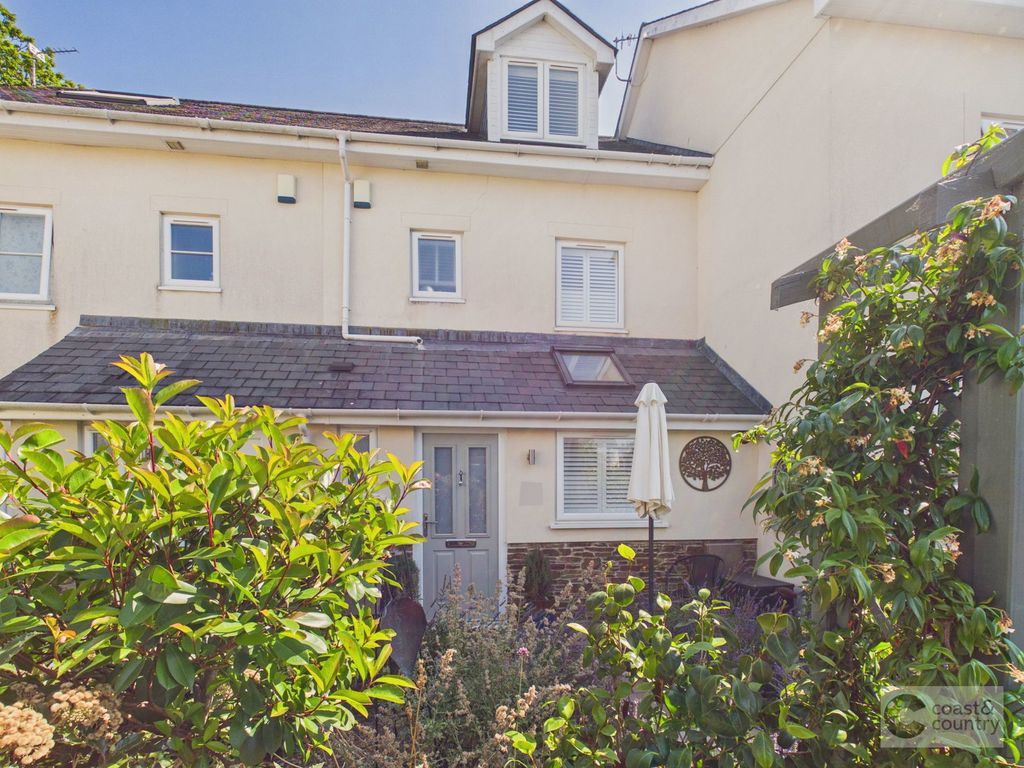 Property photo 1 of 31