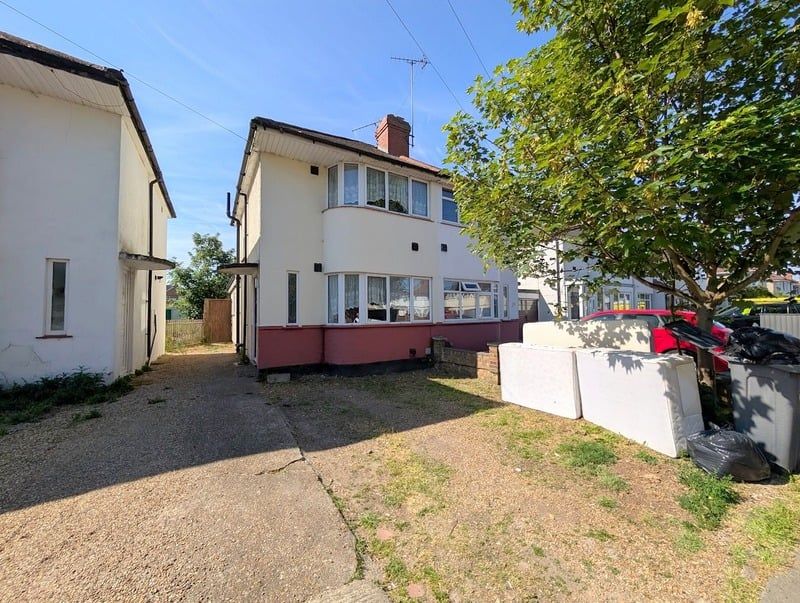 Property photo 1 of 10