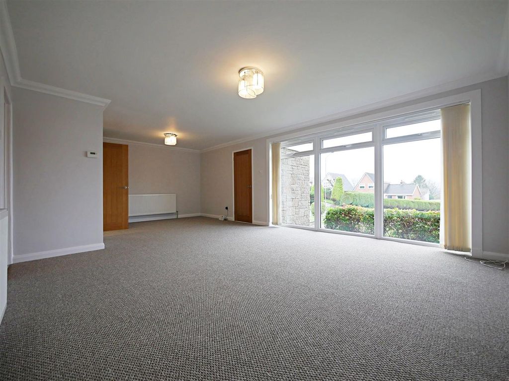 Property photo 2 of 14 P2110492.Jpg