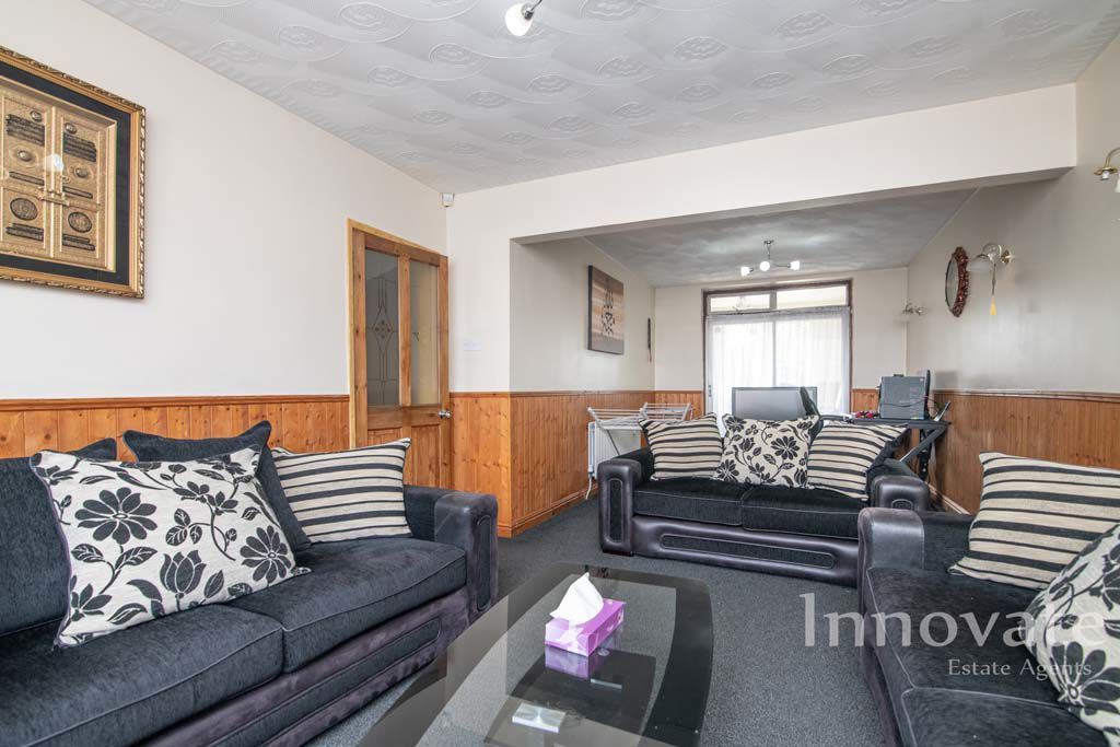 Property photo 2 of 19 Photo 8