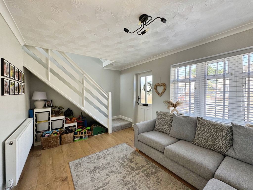 Property photo 3 of 28 5192553