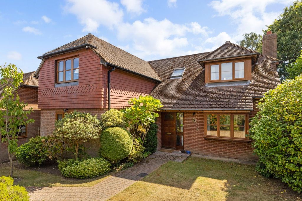 Property photo 1 of 26 Picture No. 13