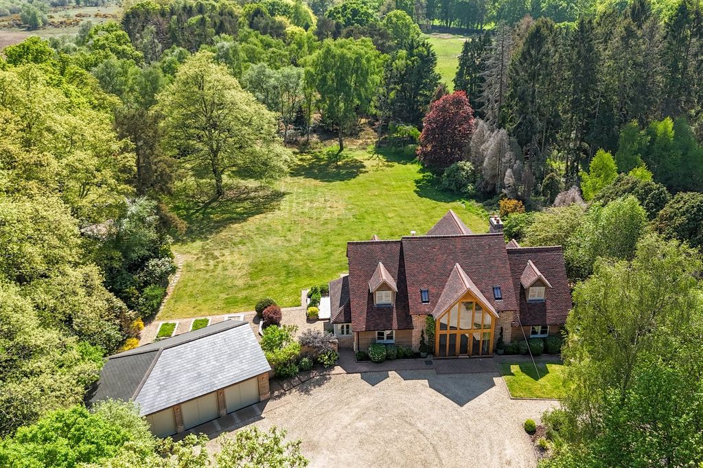 Property photo 1 of 35