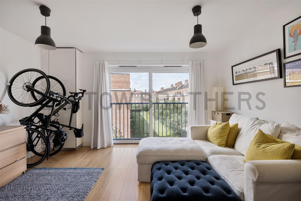 Property photo 3 of 20 0R7A6968.Jpg