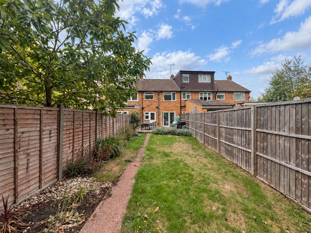 Property photo 2 of 17 21Ea44c8-3Cdf-429d-Bddd-5c4E9Dea3c8A.Png