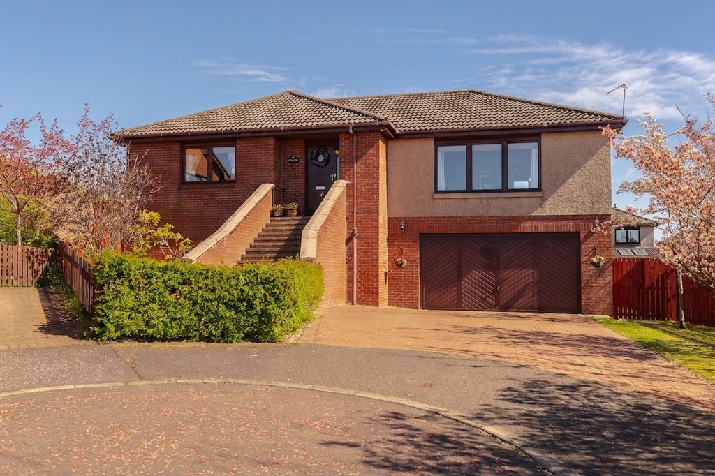 Property photo 1 of 51 Front View