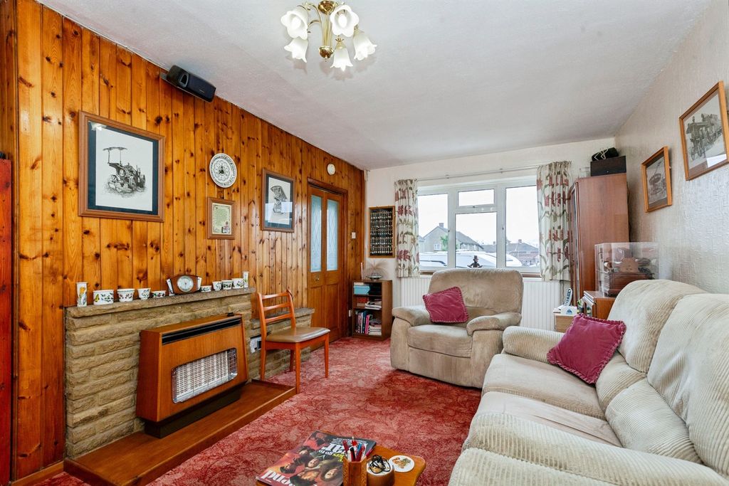 Property photo 3 of 22