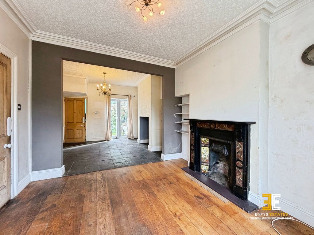 Property photo 3 of 26