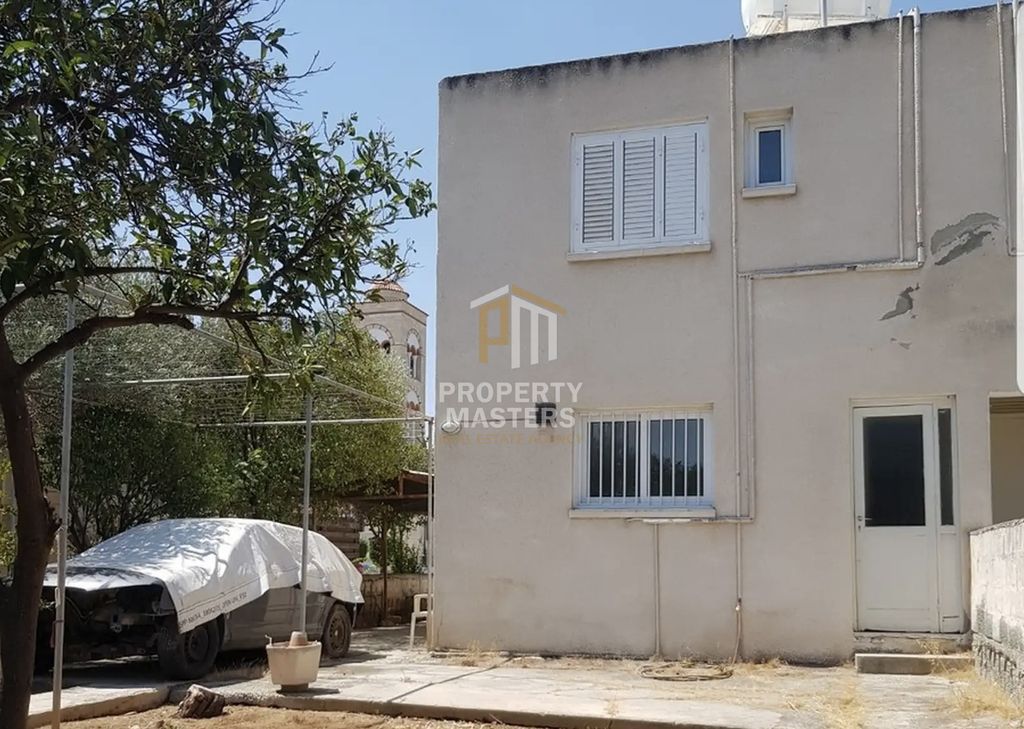 Property photo 3 of 11