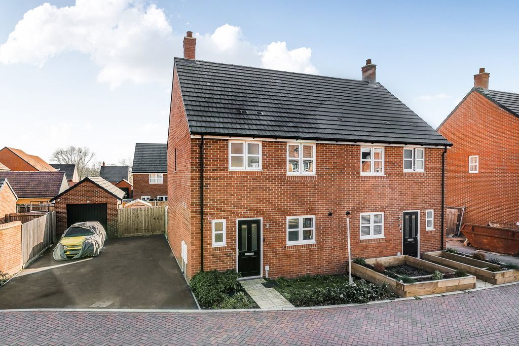 Property photo 1 of 19