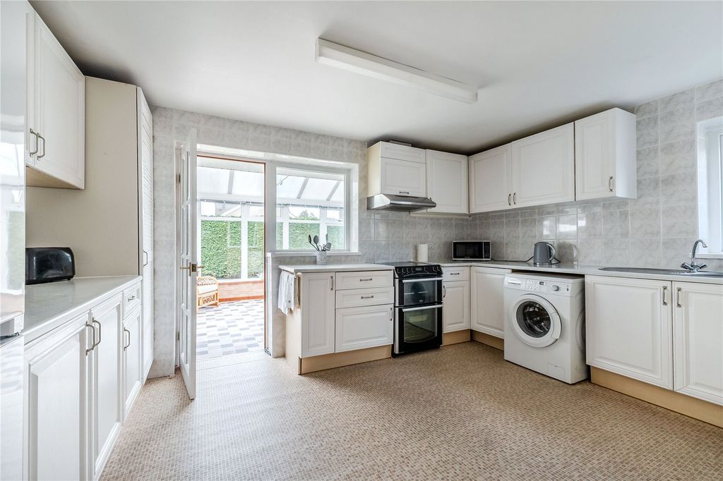 Property photo 3 of 25 Picture No. 76