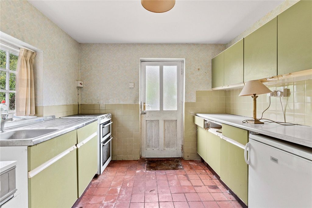 Property photo 3 of 21 Picture No. 11