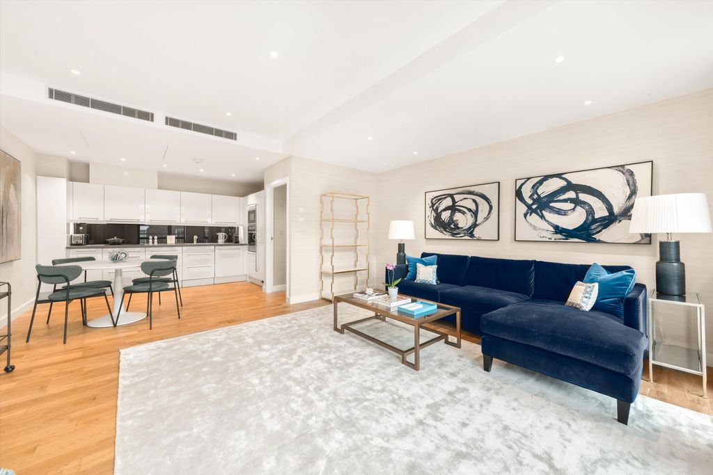 Property photo 2 of 12 Image