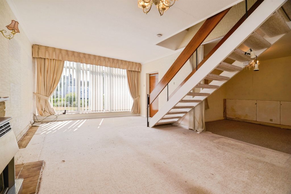 Property photo 3 of 22