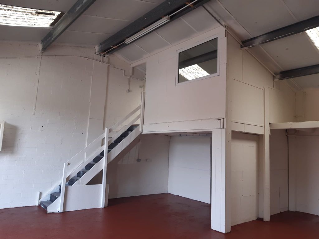 Property photo 1 of 13
