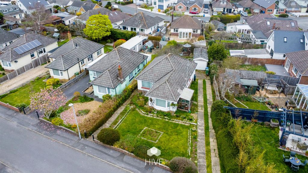 Property photo 2 of 24